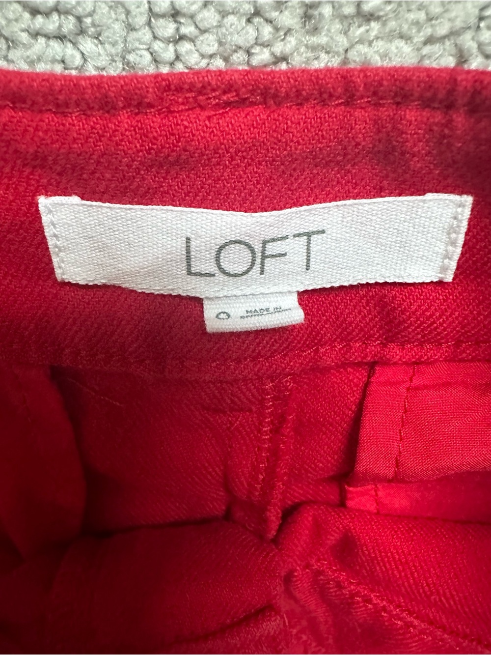 LOFT Palmer Wide Leg Crop Red pants, size 0 - Picture 8 of 9